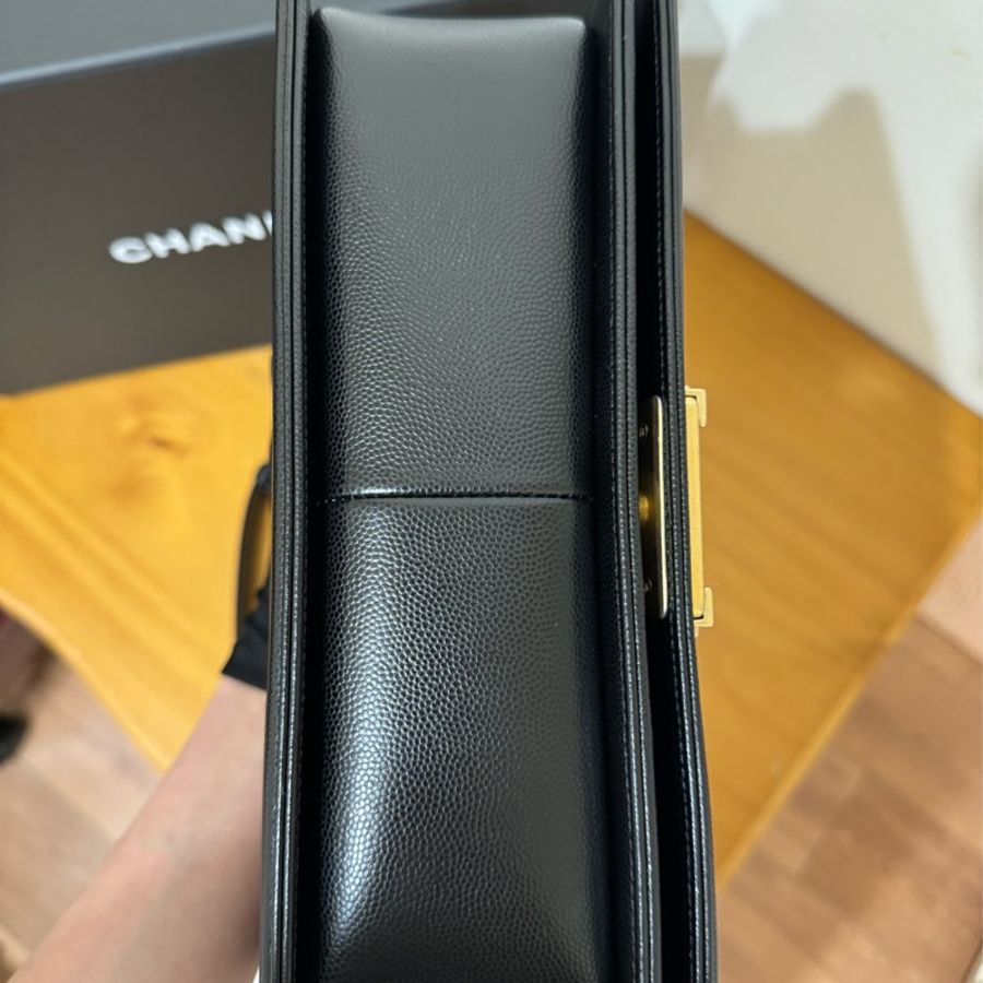 全新 香奈兒Chanel le boy 黑色 金釦 荔枝牛皮 中號-5