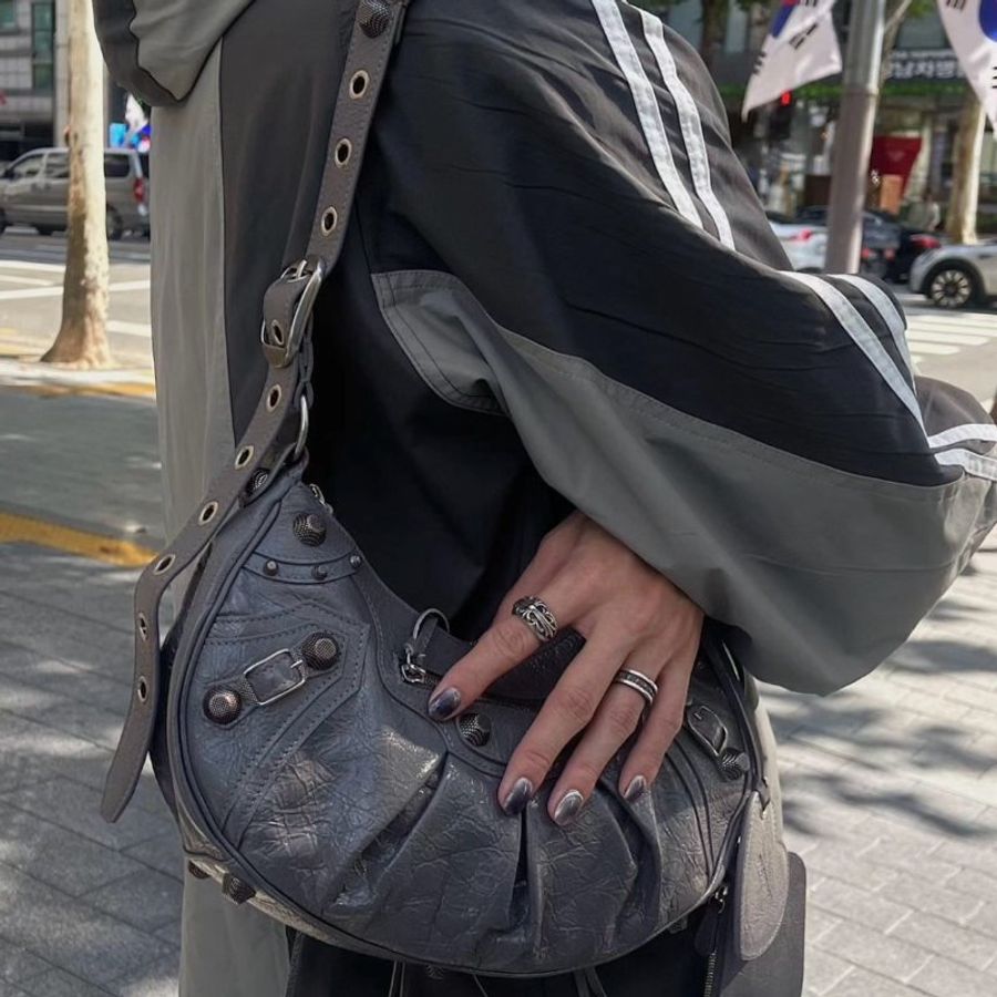 🎁特價🎁Balenciaga 671307 小羊皮 S小款 Le Cagole 包 灰色-2
