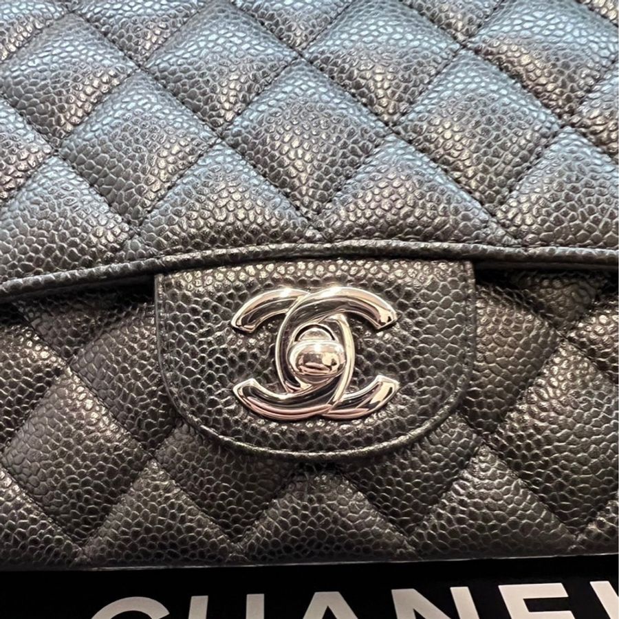 CHANEL CF25 黑銀 牛皮魚子醬紋 近全新-16