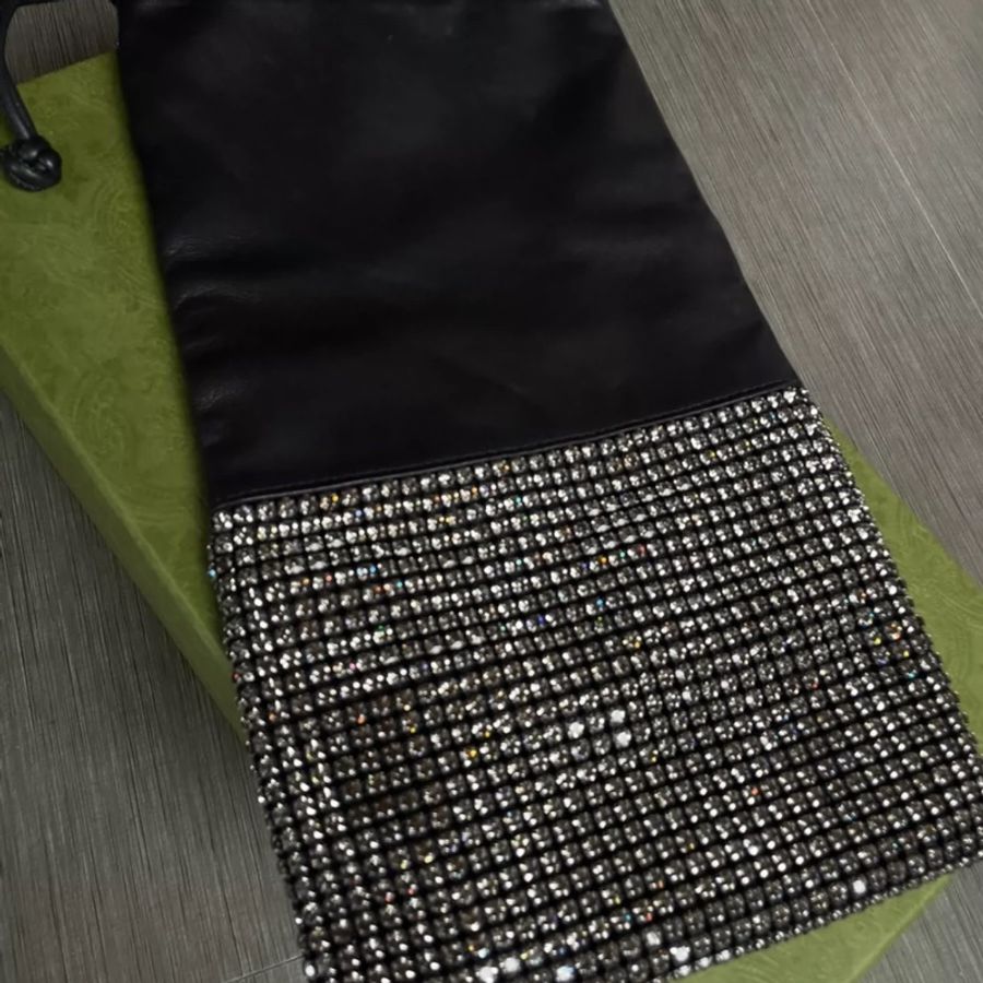 Alexander wang 水鑽拼接手袋包包 用一兩次閒置 没有掉鑽問題-0