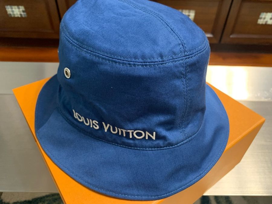 LV經典牛仔花紋 雙面漁夫帽-2