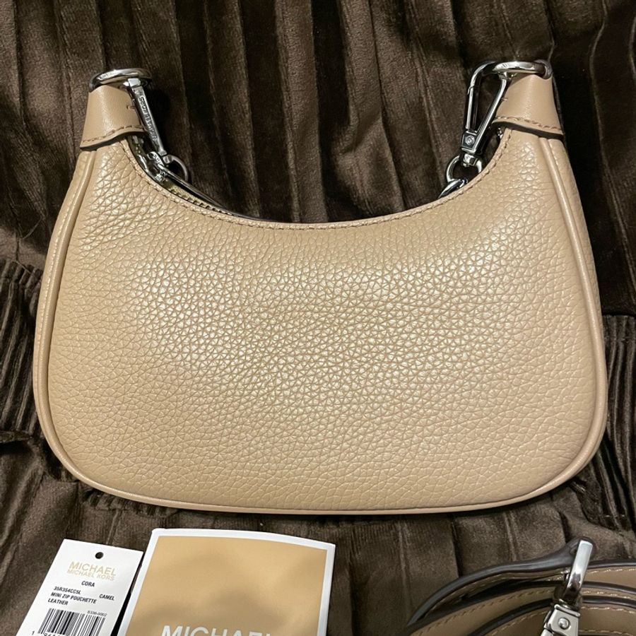 MK MICHAEL KORS CORA 荔枝紋拉鍊手提 斜背兩用包 月亮包 月彎包-2