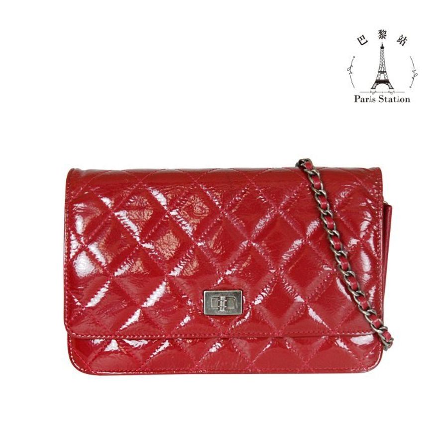 【巴黎站二手名牌專賣店】*現貨*CHANEL 香奈兒 真品*紅漆皮菱格紋2.55復古銀釦WOC斜背包-0