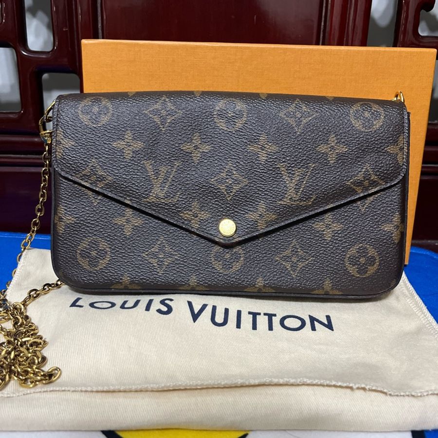 LV 原花三合一信封包-6