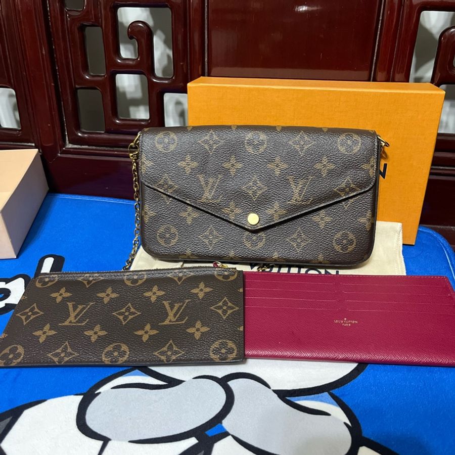 LV 原花三合一信封包-7