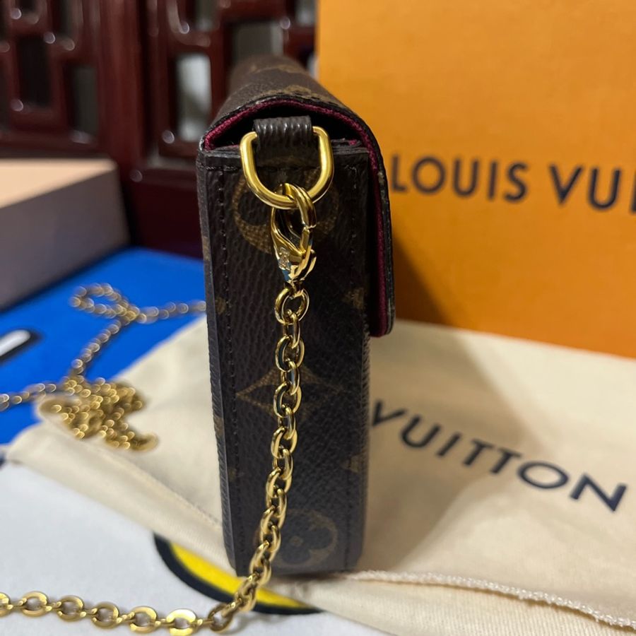 LV 原花三合一信封包-9