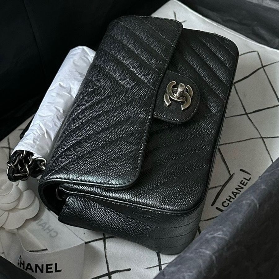 Chanel Caviar 20cm v收復古銀扣-3