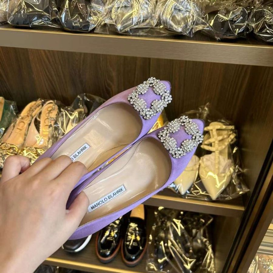 MANOLO BLAHNIK 香芋紫色鑽扣高跟鞋 37 只穿一次非常新 顏色很美 原價近4萬-0