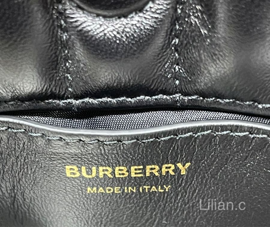 BURBERRY Lola绗缝羔羊皮鏈帶肩背/斜背迷你水桶包-5
