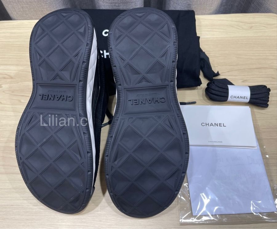 Chanel 全新23K經典雙C麂皮氣墊運動鞋-3