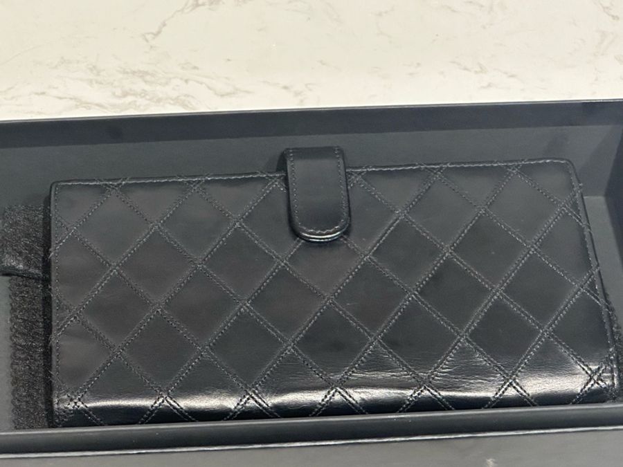 CHANEL Vintage黑色經典款小雙C長(雙層長夾)-1
