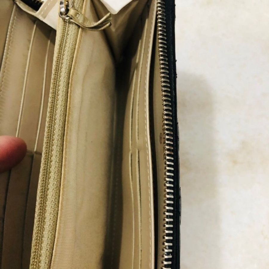 CHANEL經典菱格壓紋雙C LOGO拉鍊長夾(黑)-3