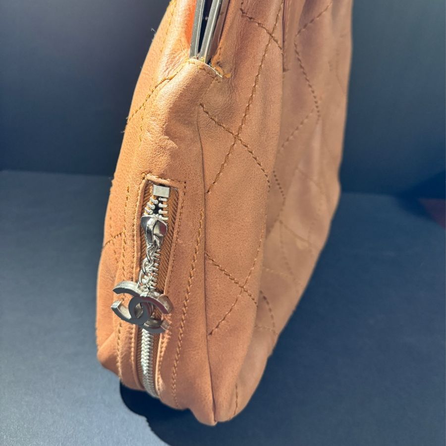 Chanel香奈兒 Wild Stitch Matelasse粗縫紋手提包 咖色 銀色五金-12