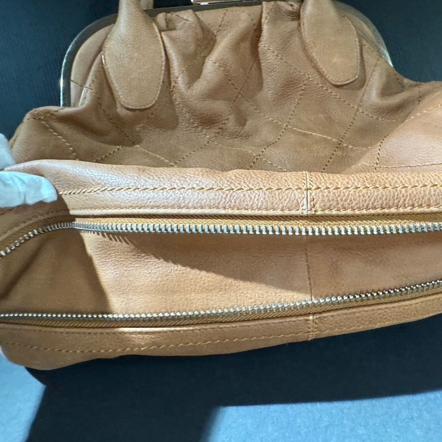 Chanel香奈兒 Wild Stitch Matelasse粗縫紋手提包 咖色 銀色五金-19