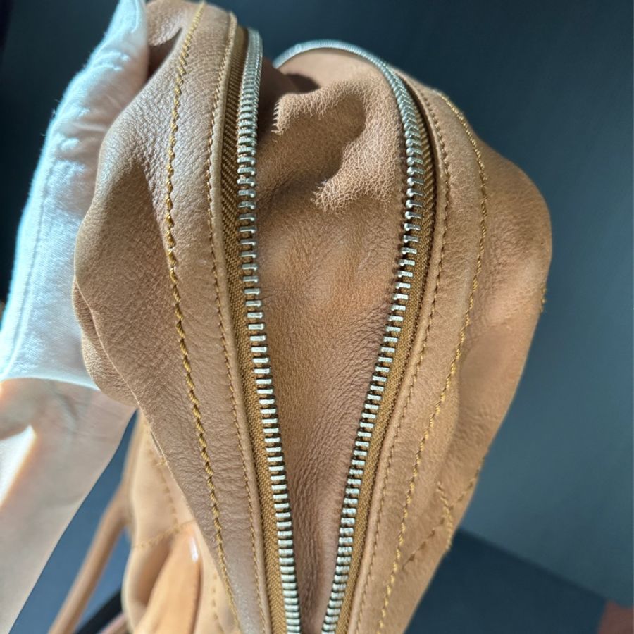 Chanel香奈兒 Wild Stitch Matelasse粗縫紋手提包 咖色 銀色五金-21