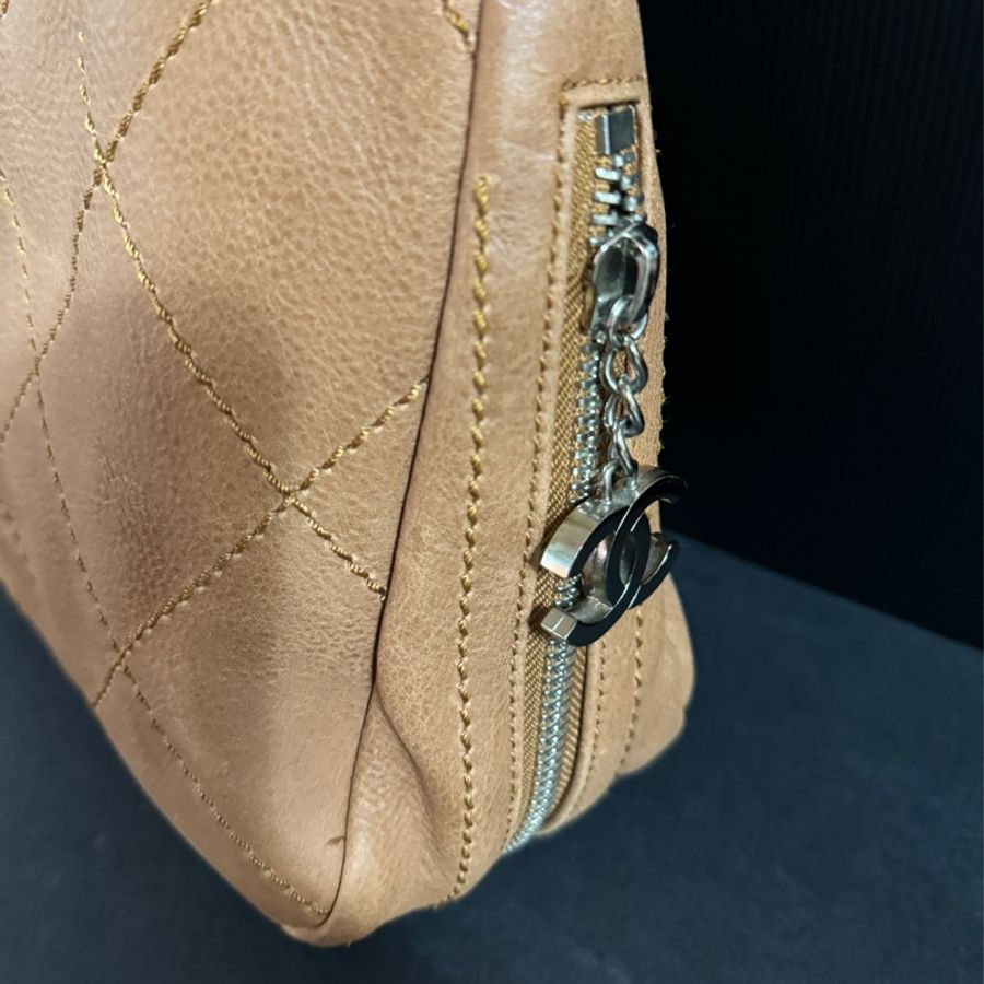 Chanel香奈兒 Wild Stitch Matelasse粗縫紋手提包 咖色 銀色五金-36