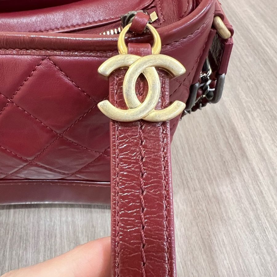 Chanel AS0865 酒紅色 Hobo 流浪包 小號 Gabrielle20 斜背包-15