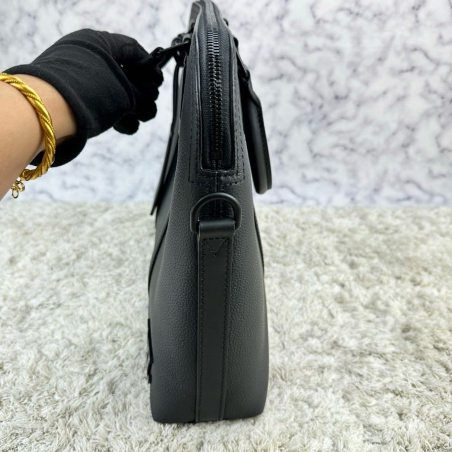 LV M59159 Takeoff 公事包 電腦包 黑色 ⭕️晶片款⭕️櫃上售價$112000元⭕️-9