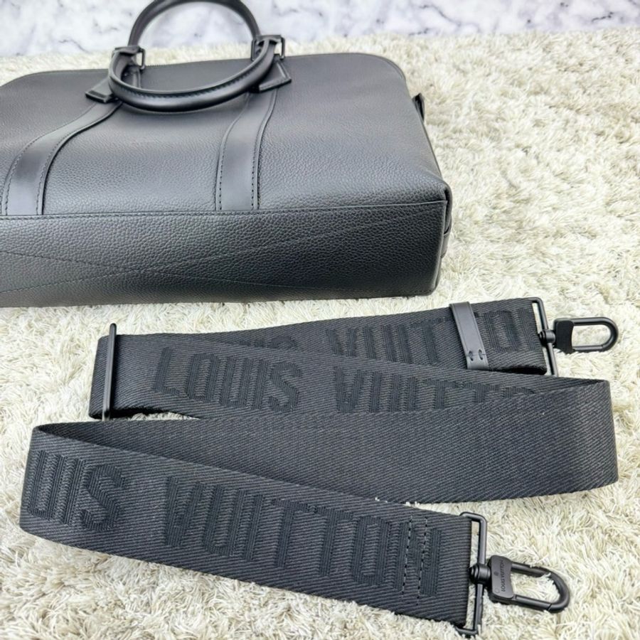 LV M59159 Takeoff 公事包 電腦包 黑色 ⭕️晶片款⭕️櫃上售價$112000元⭕️-28