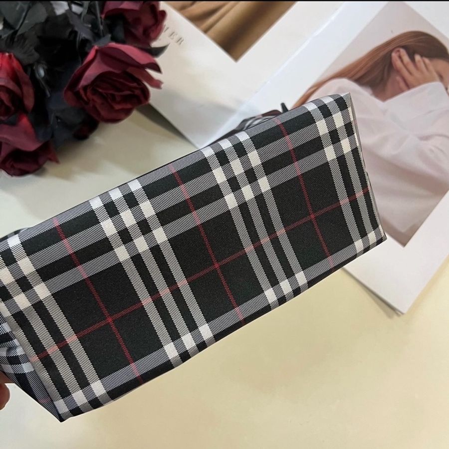 瑞奇二手精品 Burberry 精典格紋 手拿 肩背包-5
