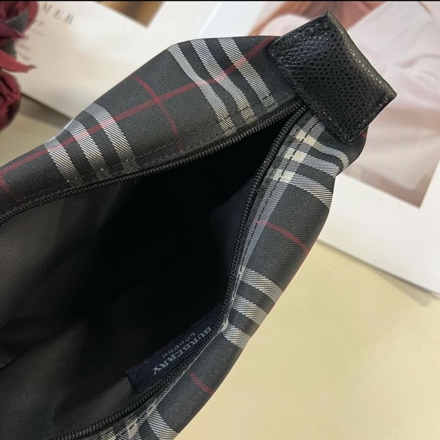 瑞奇二手精品 Burberry 精典格紋 手拿 肩背包-6