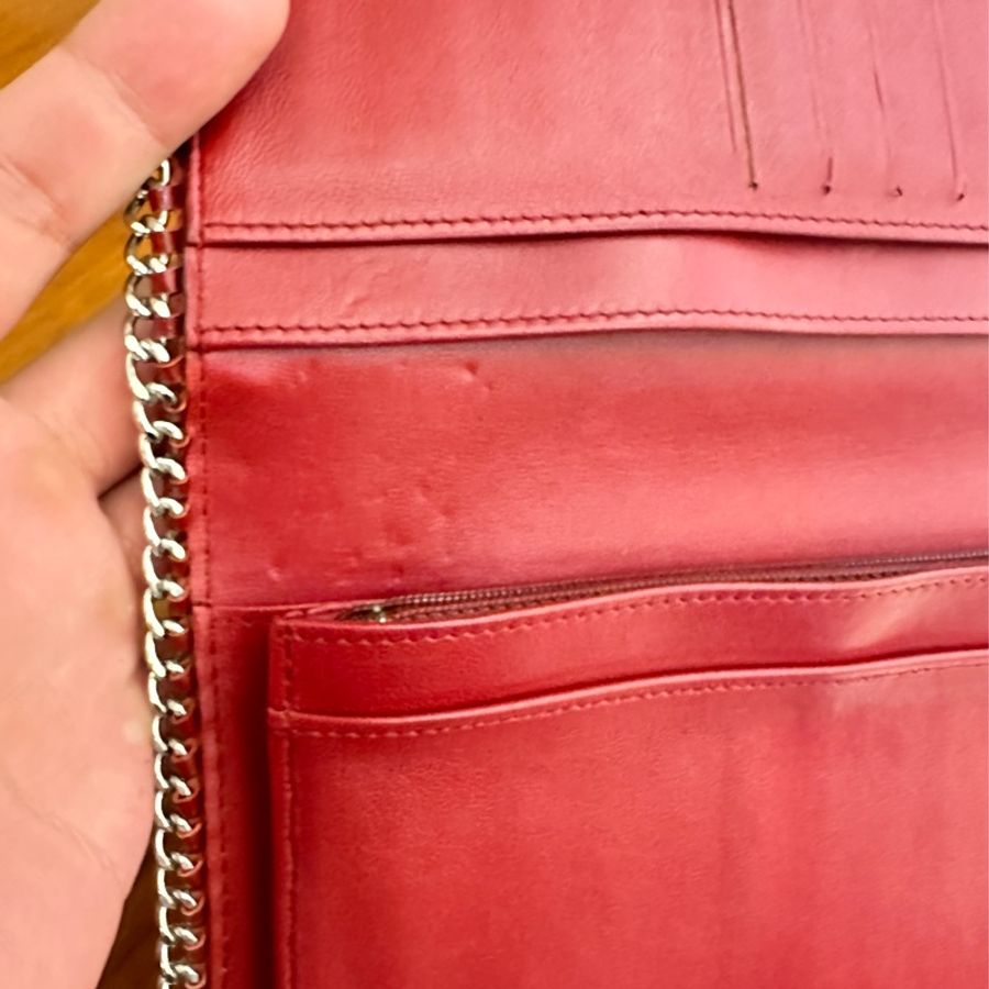 CHANEL 紅漆皮滾邊鏈對開長夾-5