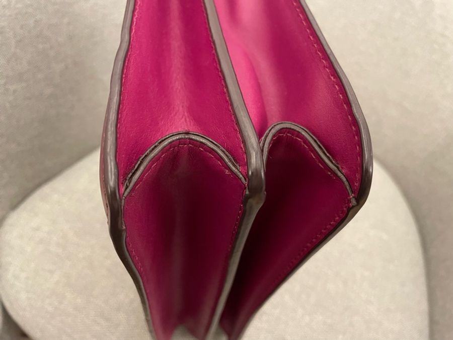 MARC BY MARC JACOBS 真皮桃紅紫雙色拼色復古感公事包-11