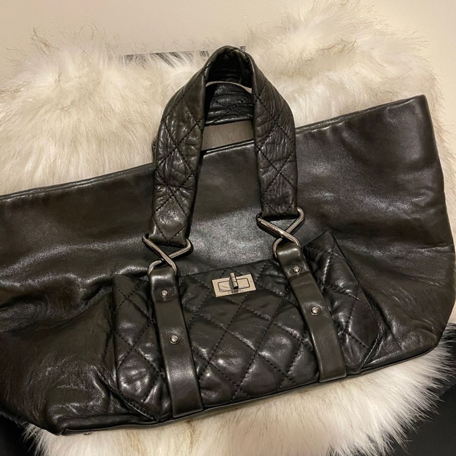 Chanel 2.55系列優雅帥氣低調時尚大容量手提包🤎-0