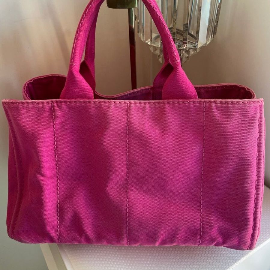Prada-1