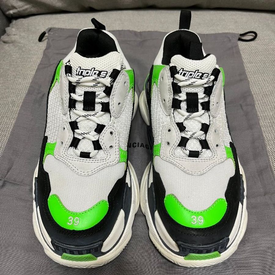 巴黎世家 Triple S 復古老爹鞋/厚底鞋 EU39-4
