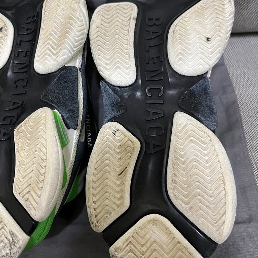 巴黎世家 Triple S 復古老爹鞋/厚底鞋 EU39-10