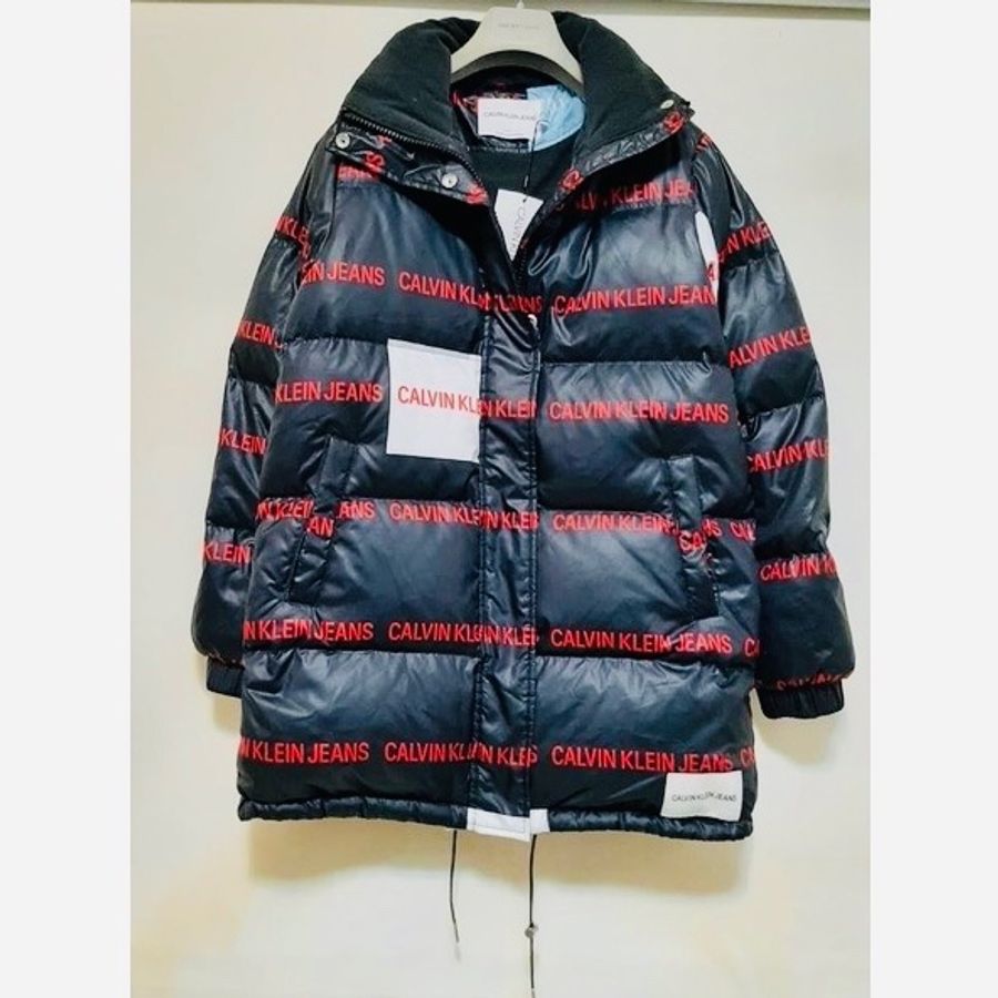 二手正品Calvin Klein jeans 輕羽絨外套/大衣/滿版LOGO-1