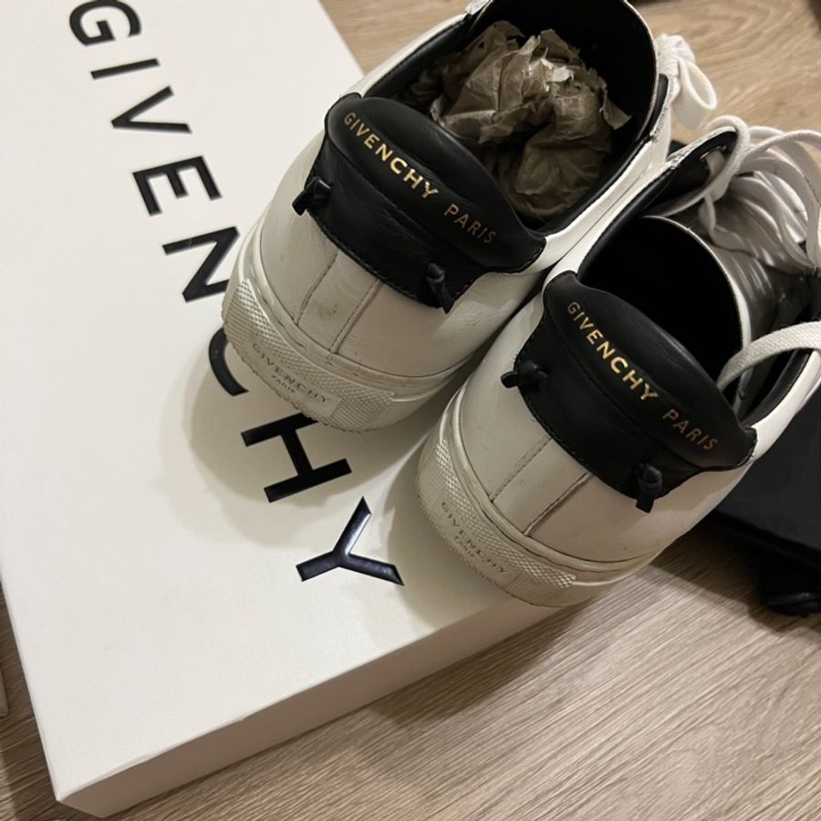 瑞奇二手精品 Givenchy 小白鞋 41  全配-3