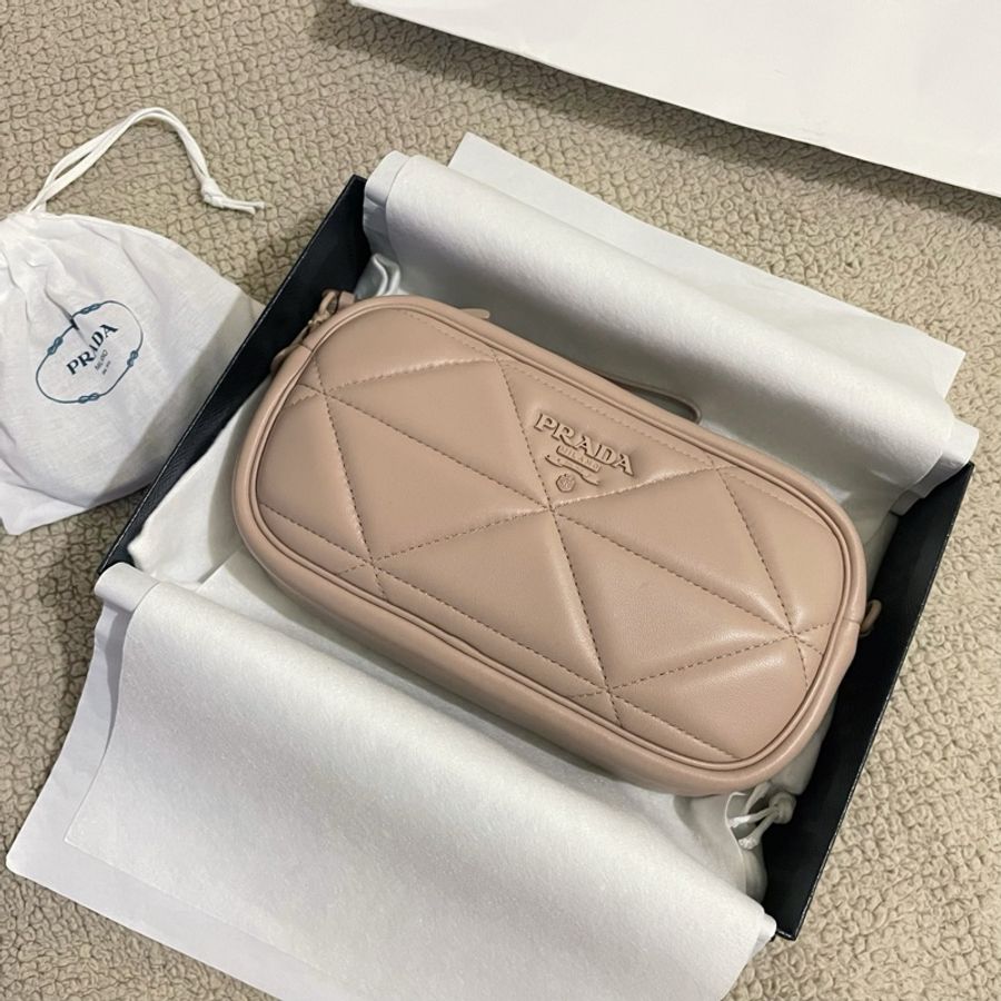 正品 Prada 經典浮雕LOGO迷你兩用相機包-9