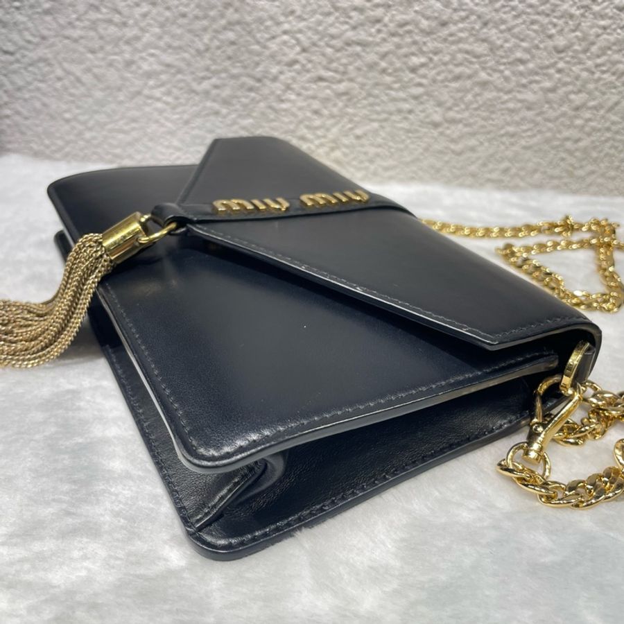 Miumiu流蘇信封包-3