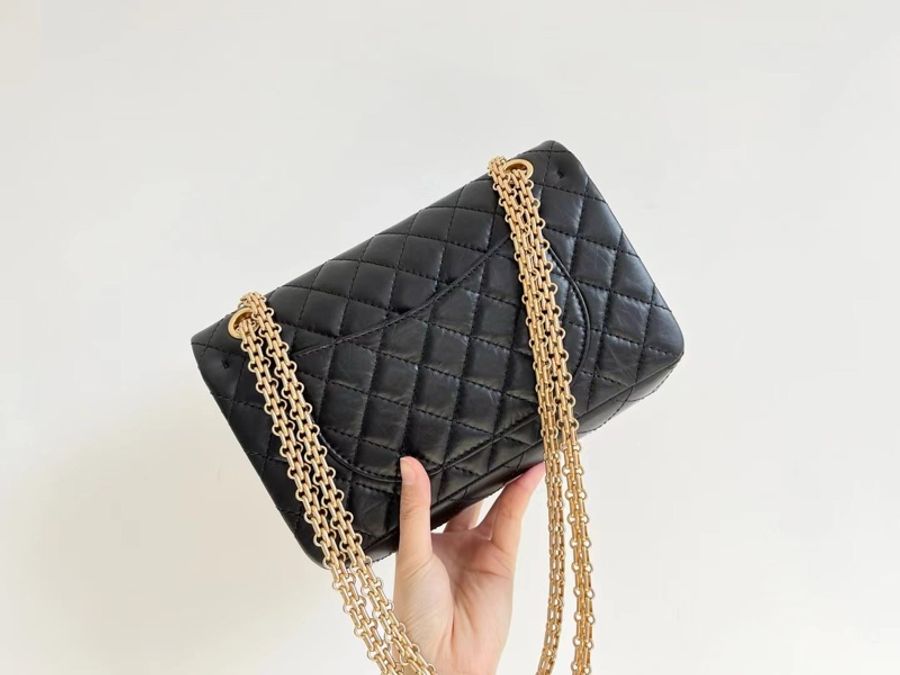 Chanel 2.55 黑金 small size-1