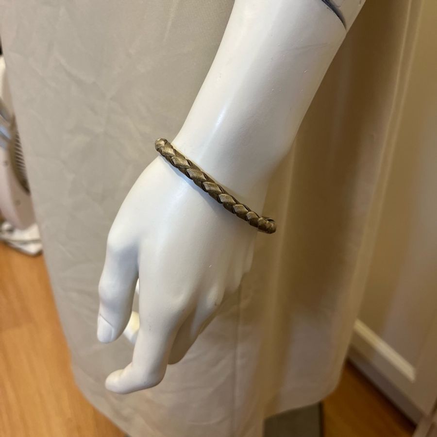 SAINT LAURENT YSL 編織皮革手環-1