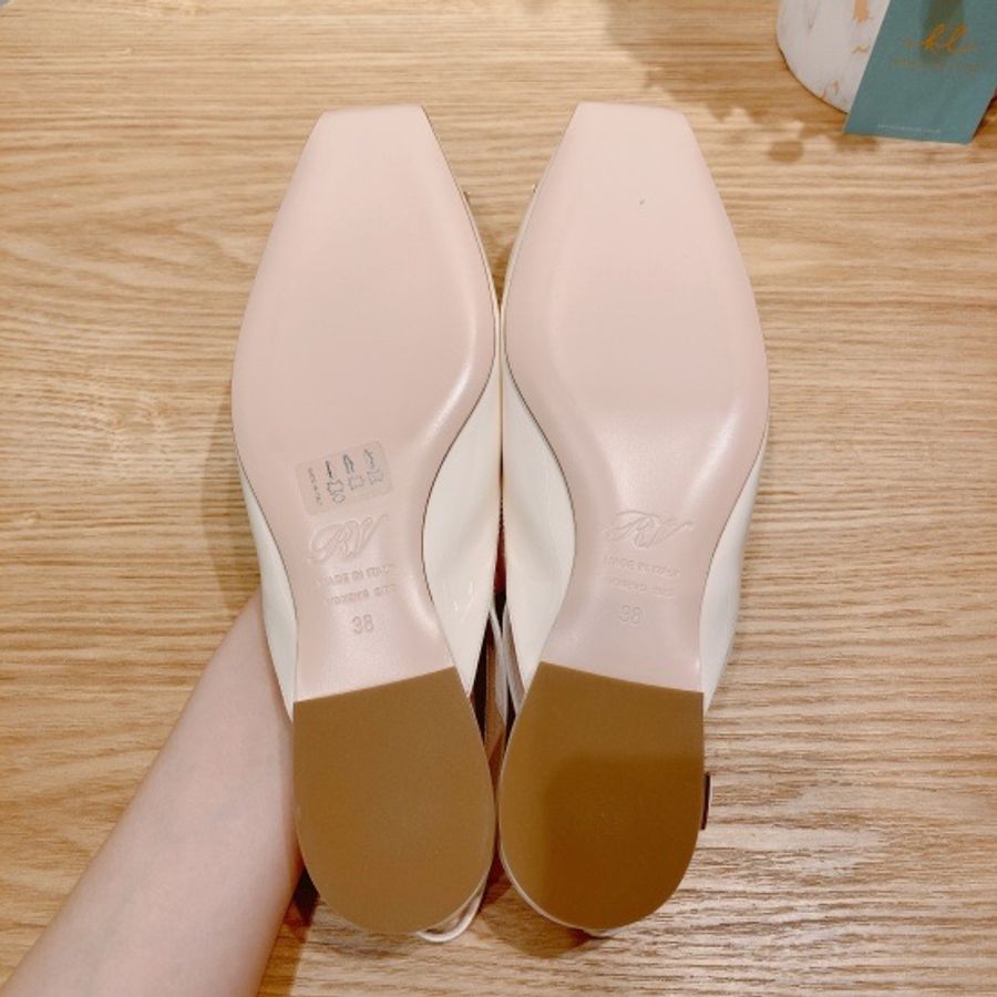Roger Vivier 白色方扣 Slingback 38-5