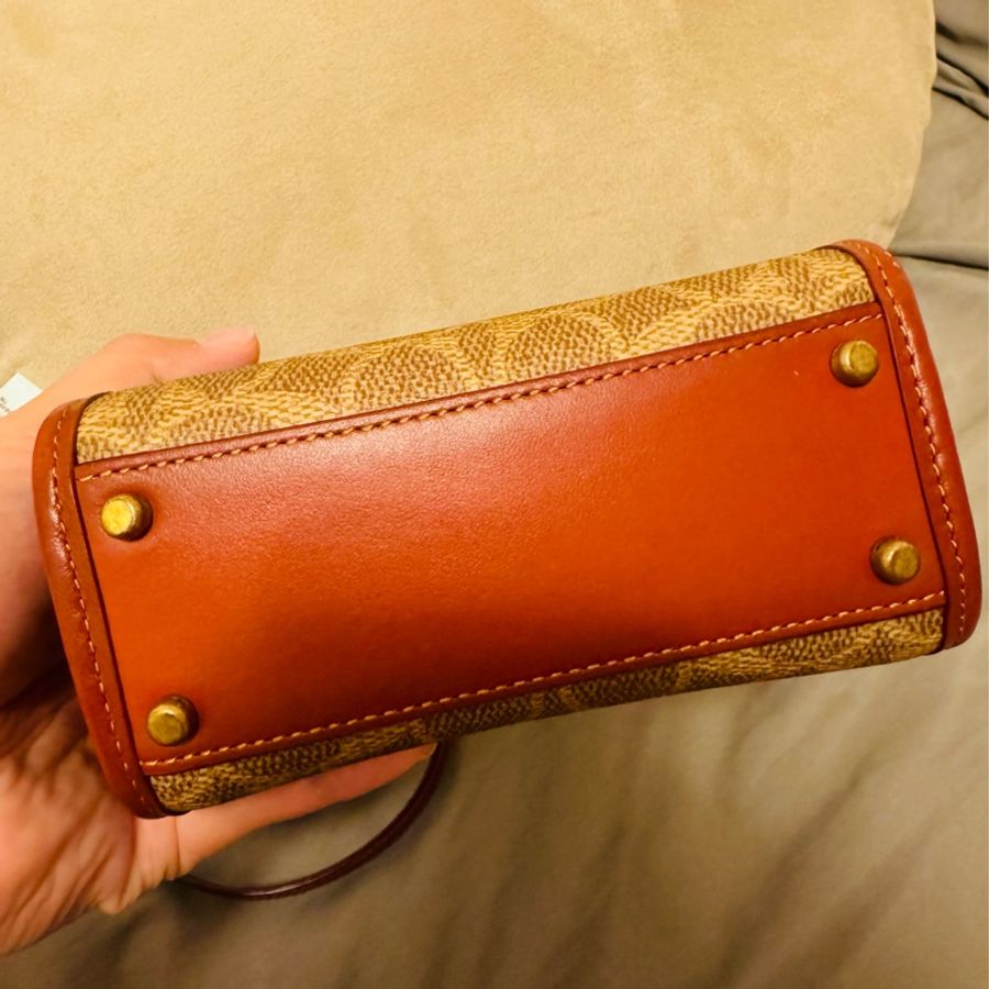 二手 COACH 塗層帆布印花迷你托特手袋 手機包 小廢包-10