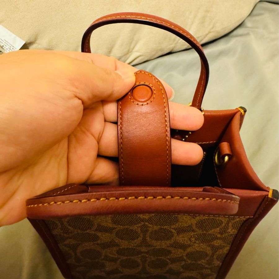 二手 COACH 塗層帆布印花迷你托特手袋 手機包 小廢包-19