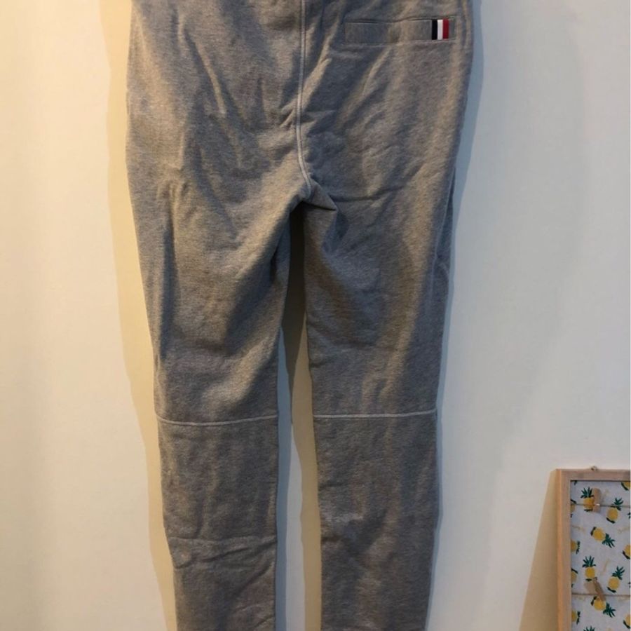 Moncler 休閒長褲/非常修身/全新商品-1