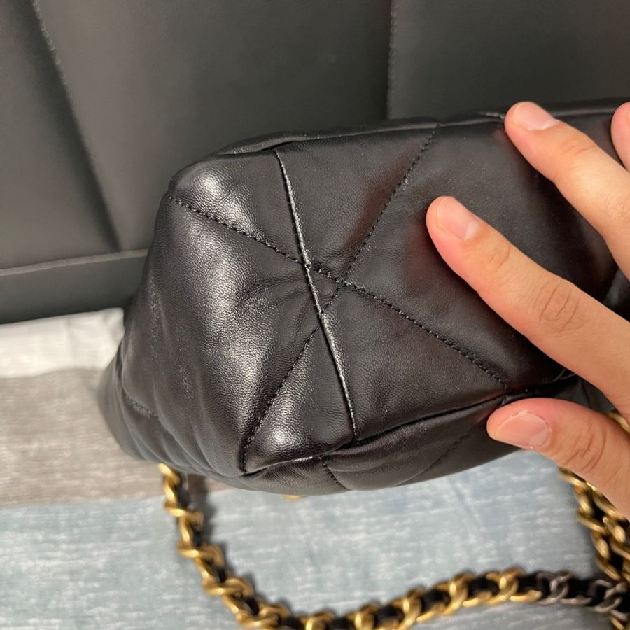Chanel 19bag 30cm 全配閒置品少用-12