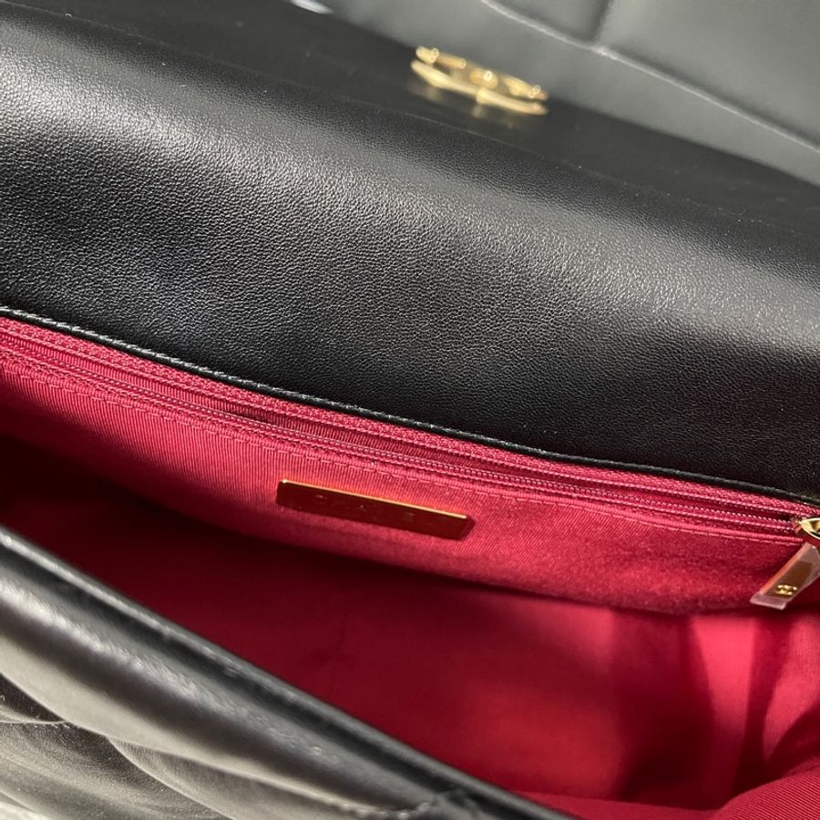 Chanel 19bag 30cm 全配閒置品少用-18