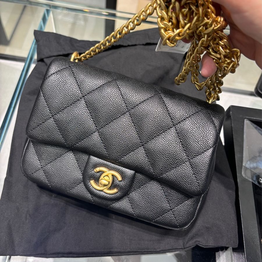 Chanel 24P愛心調節扣方胖子-1