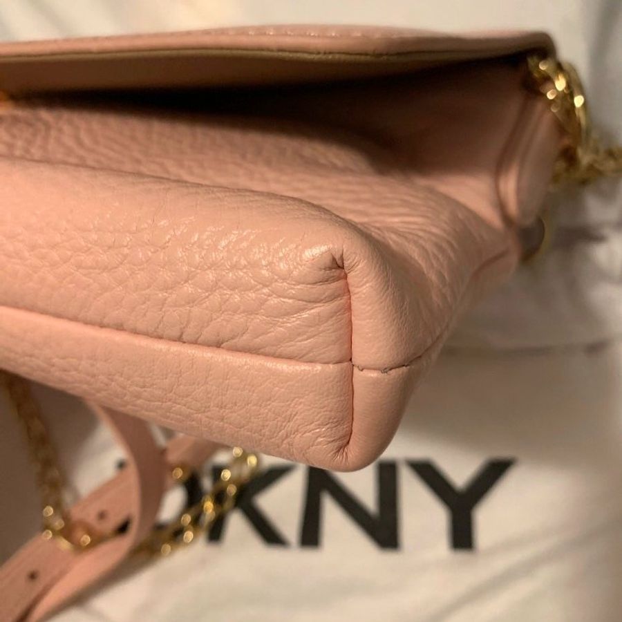 DKNY-6