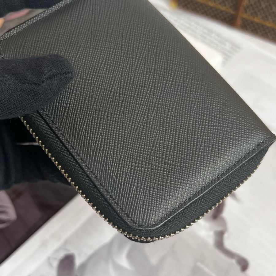 Givenchy絕版小鹿斑比零錢包-11