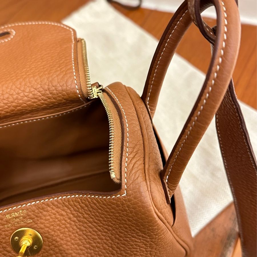 HERMES 金棕金釦MINI LINDY-13