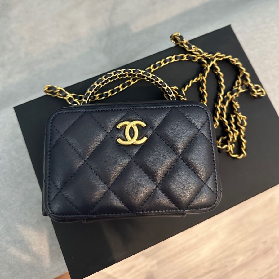 Chanel 深藍色手柄方形斜背包 肩背包 相機小包-0