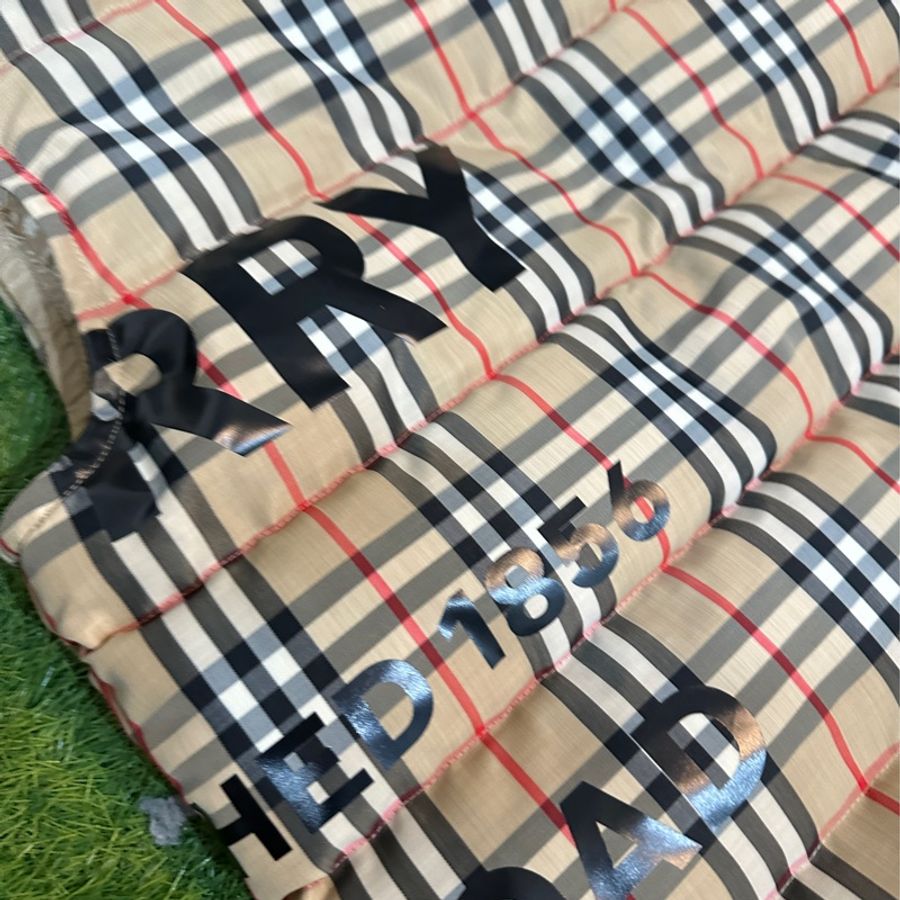 Burberry 羽絨背心-2