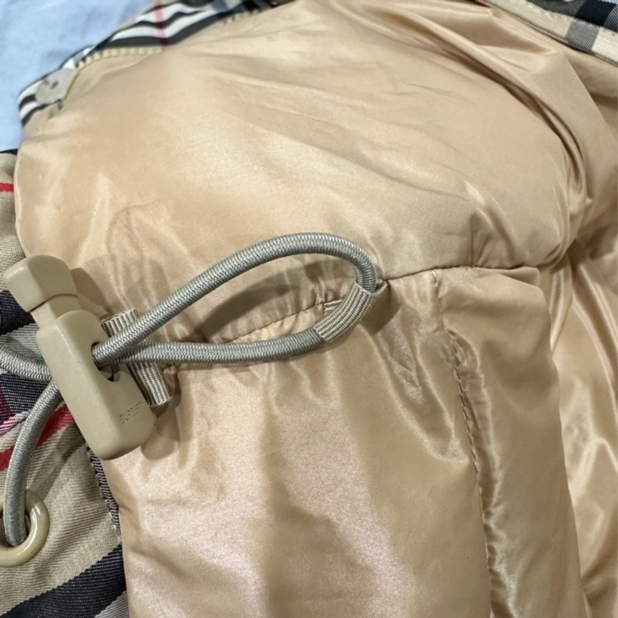 Burberry 羽絨背心-11